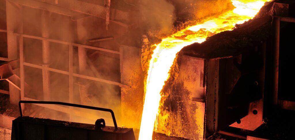 Casting with Molten Metal